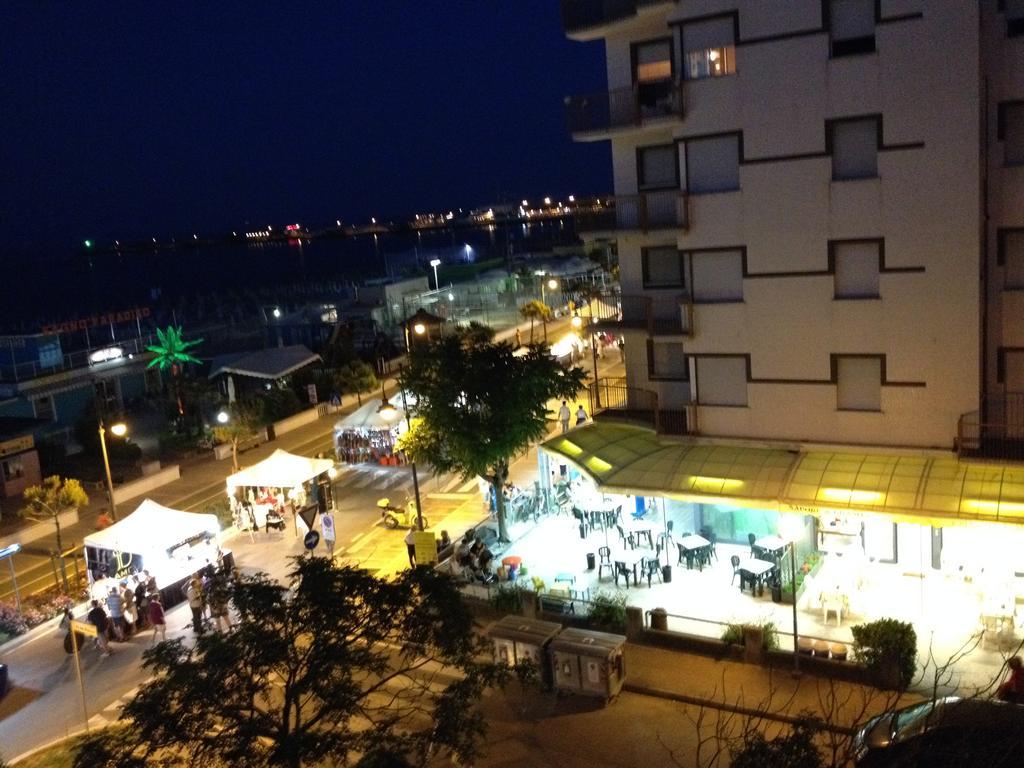 Hotel Al Ragno Cesenatico Exterior foto